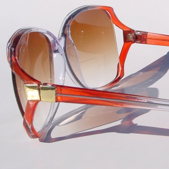 Vintage 90's Lady High Fashion Reading Sunglasses - Picture 2 of 4